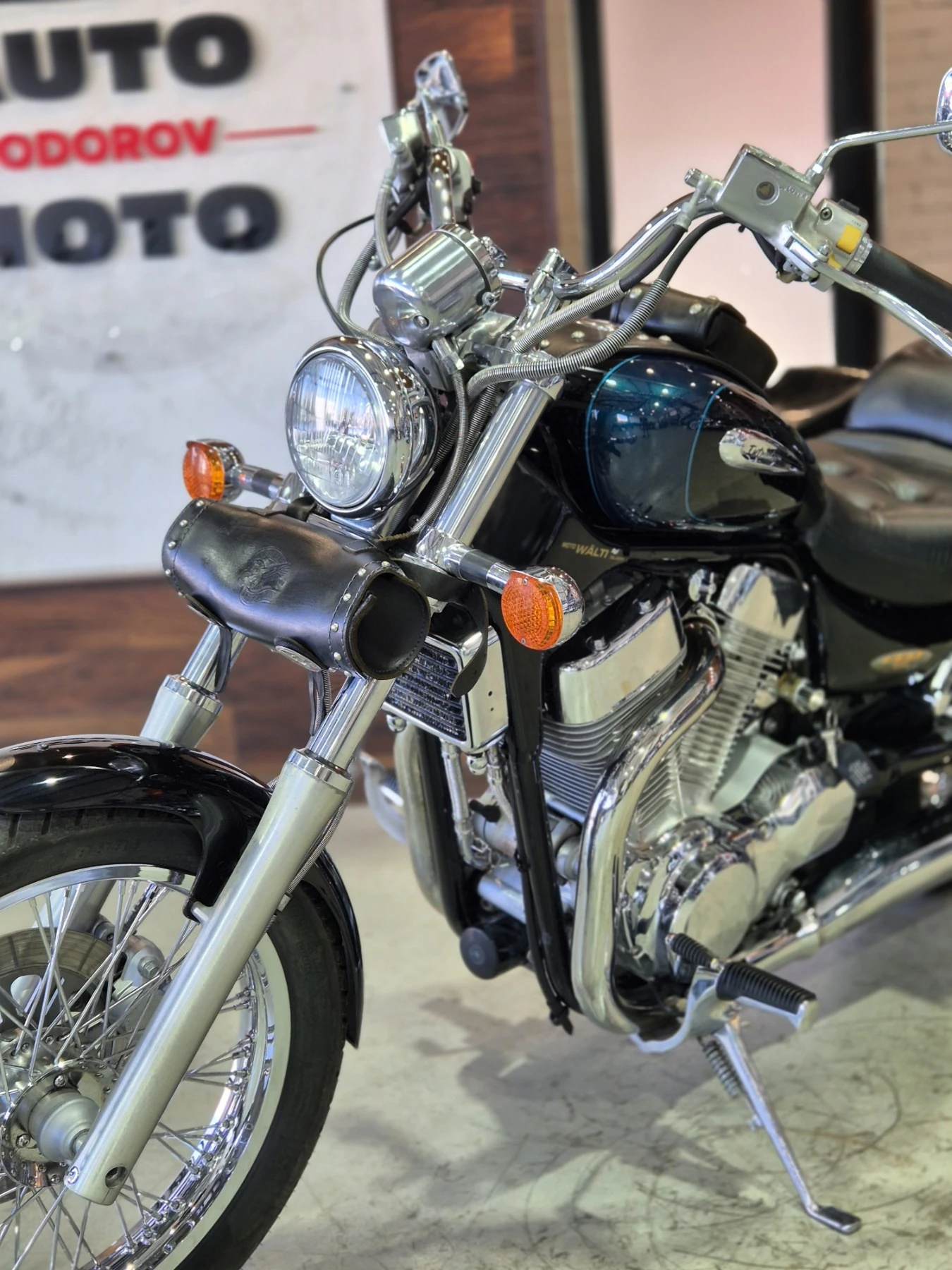 Suzuki Intruder VS 1400 5 скорости! А2 кат. Нов внос от ШВЕЙЦАРИЯ!, снимка 11 - Мотоциклети и мототехника - 55991299