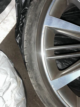 Гуми с джанти Pirelli 245/35R21, снимка 5