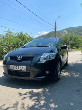 Toyota Auris, снимка 1