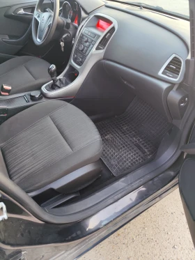 Opel Astra 1.3 cdti, снимка 10