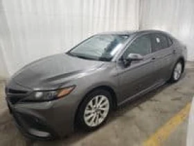     Toyota Camry SE * CARFAX* *  * 