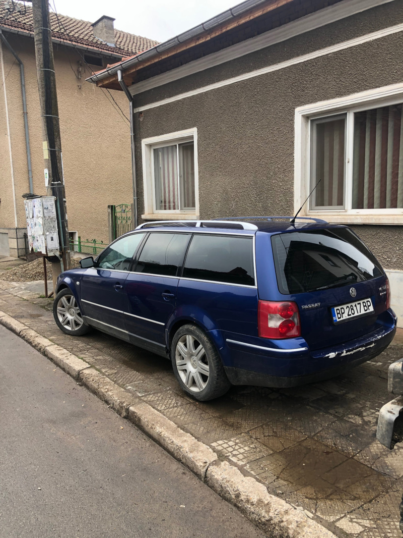 VW Passat, снимка 6 - Автомобили и джипове - 45664514