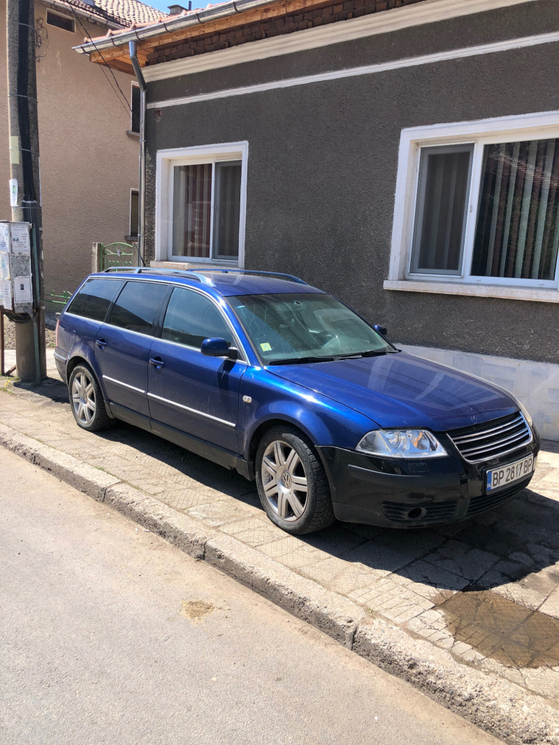 VW Passat, снимка 1 - Автомобили и джипове - 45664514