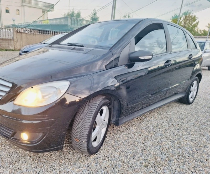 Mercedes-Benz B 150, снимка 12 - Автомобили и джипове - 46881907