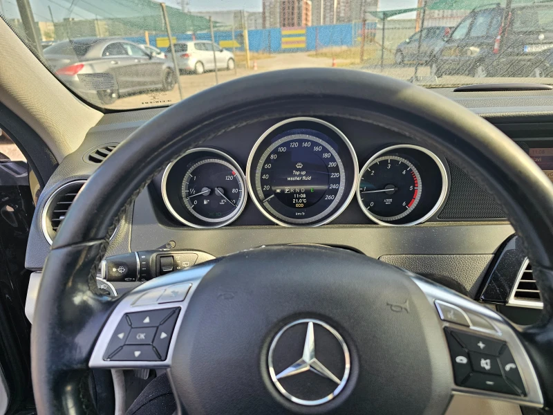 Mercedes-Benz C 220 2.2cdi, снимка 11 - Автомобили и джипове - 47716541