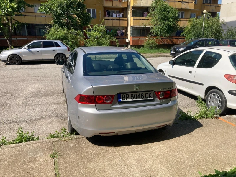 Honda Accord, снимка 4 - Автомобили и джипове - 47847726