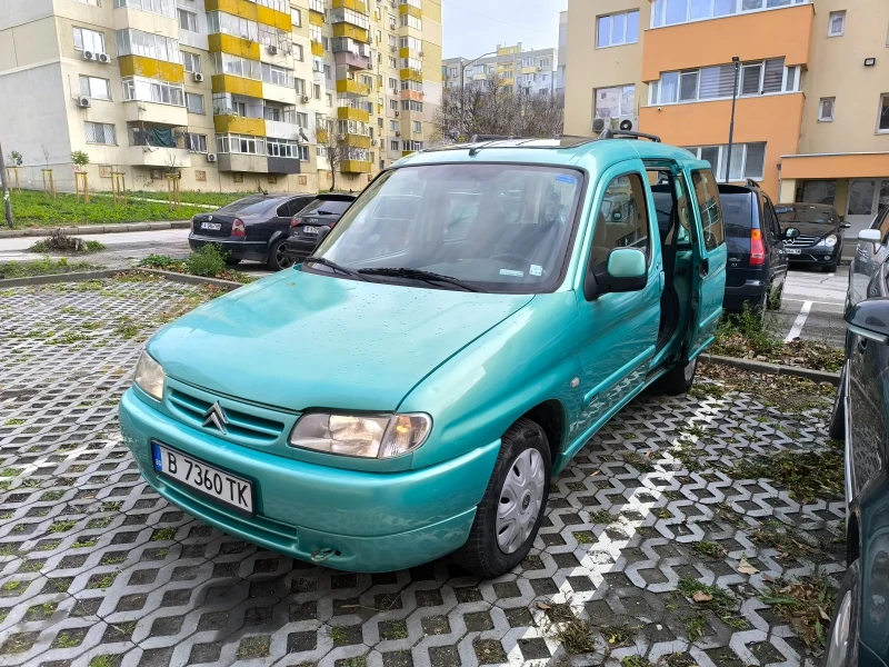 Citroen Berlingo, снимка 2 - Автомобили и джипове - 48229323