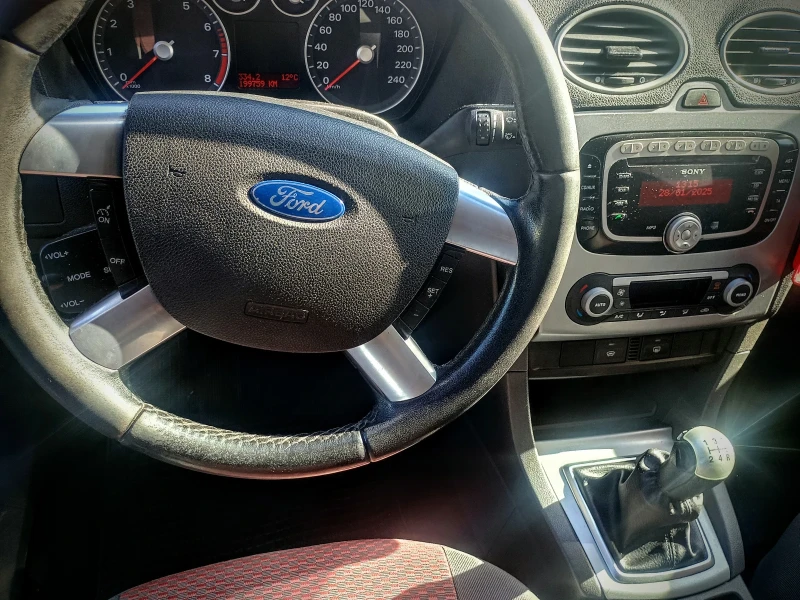 Ford Focus, снимка 8 - Автомобили и джипове - 48866080