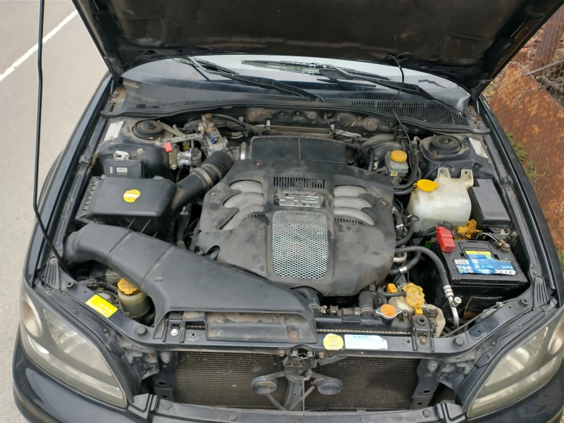 Subaru Outback, снимка 10 - Автомобили и джипове - 50204508