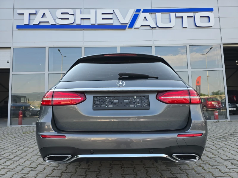 Mercedes-Benz E 220 AMG PAKET !!, снимка 7 - Автомобили и джипове - 52322550