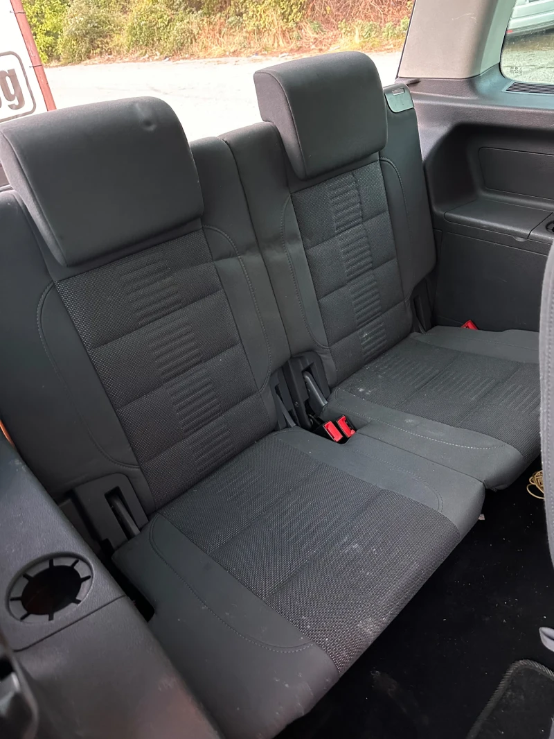 VW Touran 2.0тди bkd, снимка 9 - Автомобили и джипове - 51899798