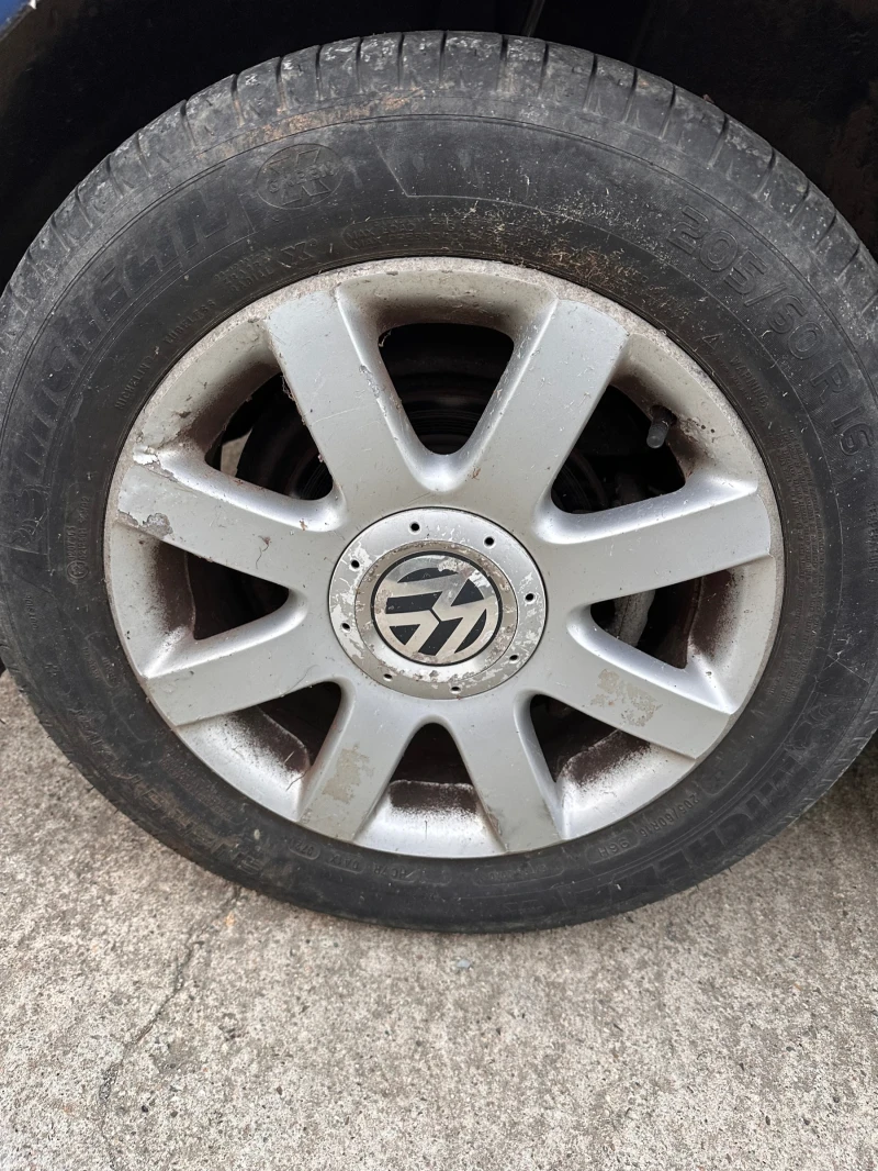 VW Touran 2.0тди bkd, снимка 10 - Автомобили и джипове - 51899798