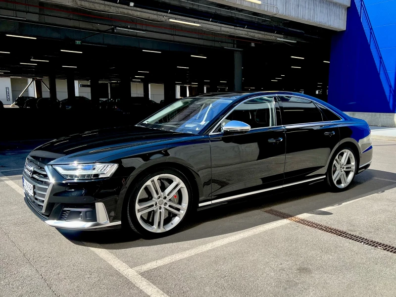 Audi S8 Carbon* Ceramic* TV* B&O* 3D* Laser* ЛИЗИНГ, снимка 4 - Автомобили и джипове - 52456753