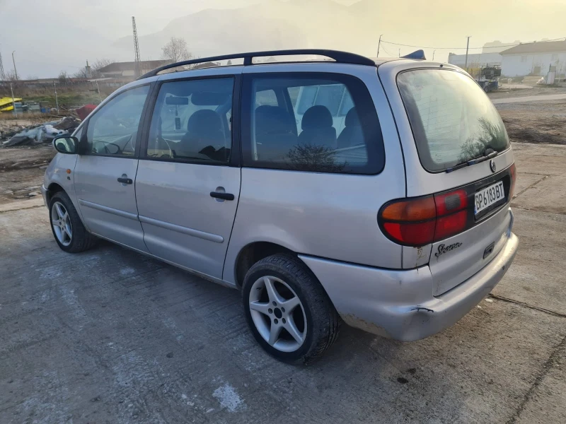 VW Sharan  Газ Бензин 7 седалки, снимка 4 - Автомобили и джипове - 52569474