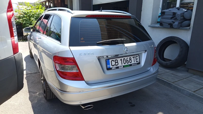 Mercedes-Benz C 220 2.2, снимка 7 - Автомобили и джипове - 52290318