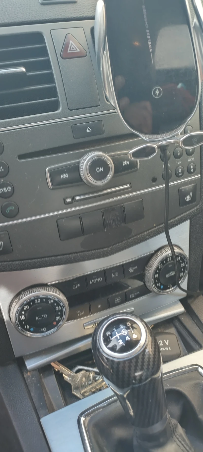 Mercedes-Benz C 200, снимка 7 - Автомобили и джипове - 52478302