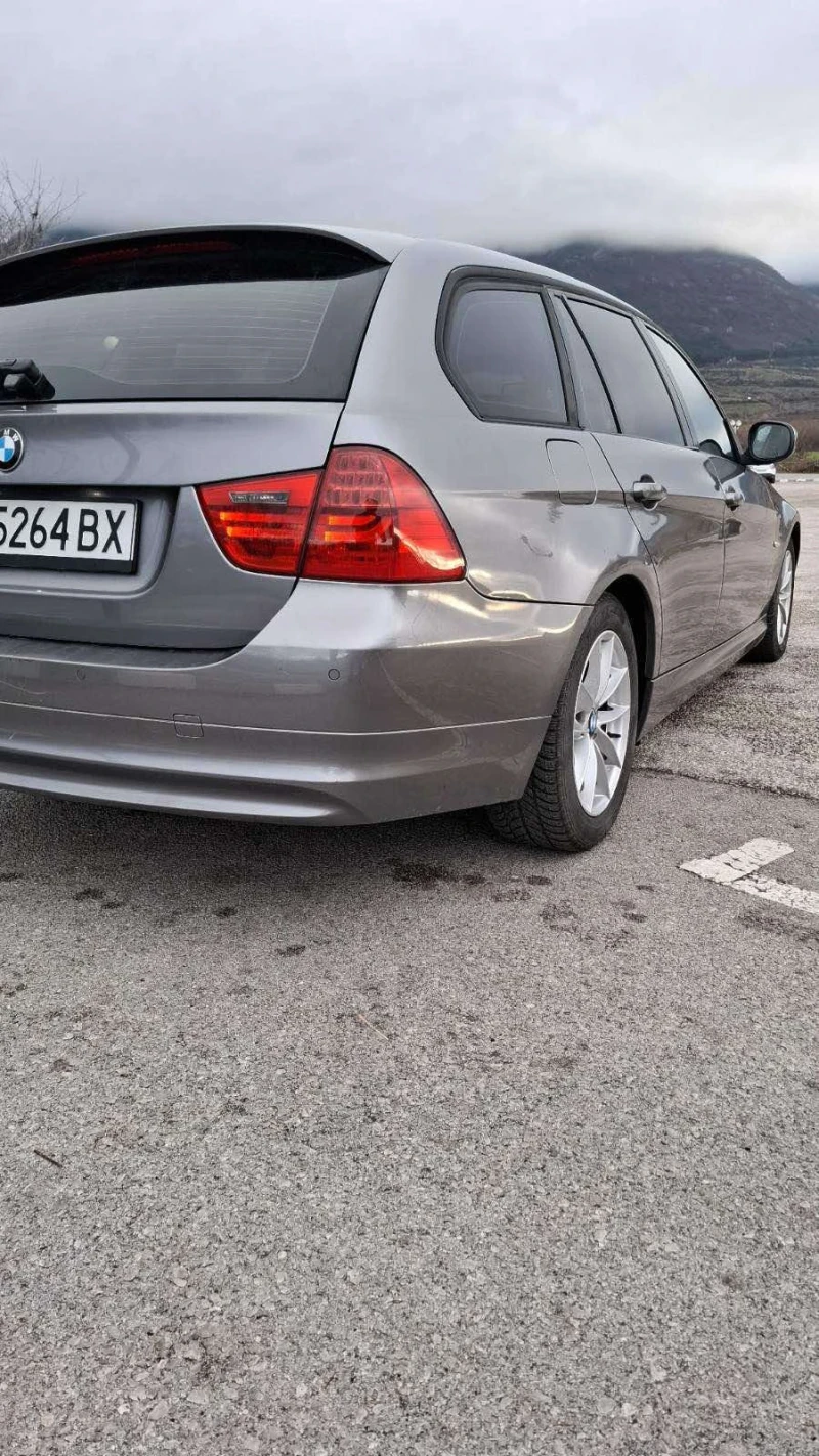 BMW 320, снимка 5 - Автомобили и джипове - 52713921