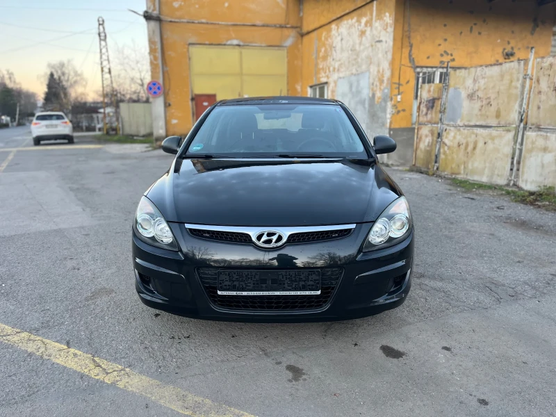 Hyundai I30 1.4i, снимка 3 - Автомобили и джипове - 52883738