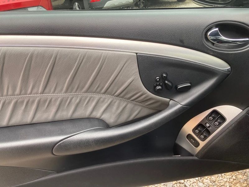 Mercedes-Benz CLK 2.2 150к.с AVTOMAT Avangard, снимка 13 - Автомобили и джипове - 53220911