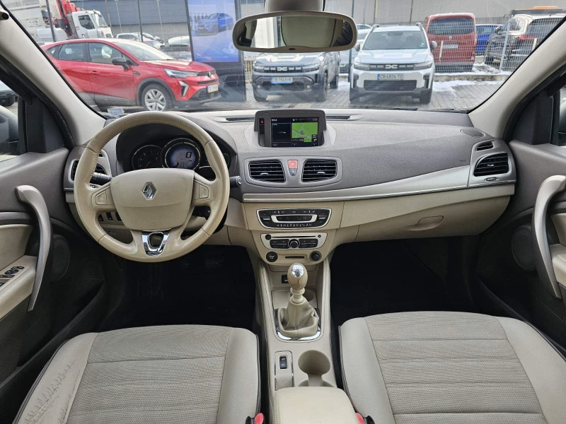 Renault Fluence 1.6 dCi 130 , снимка 7 - Автомобили и джипове - 53359784