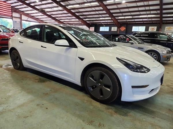 Tesla Model 3, снимка 5 - Автомобили и джипове - 56117532
