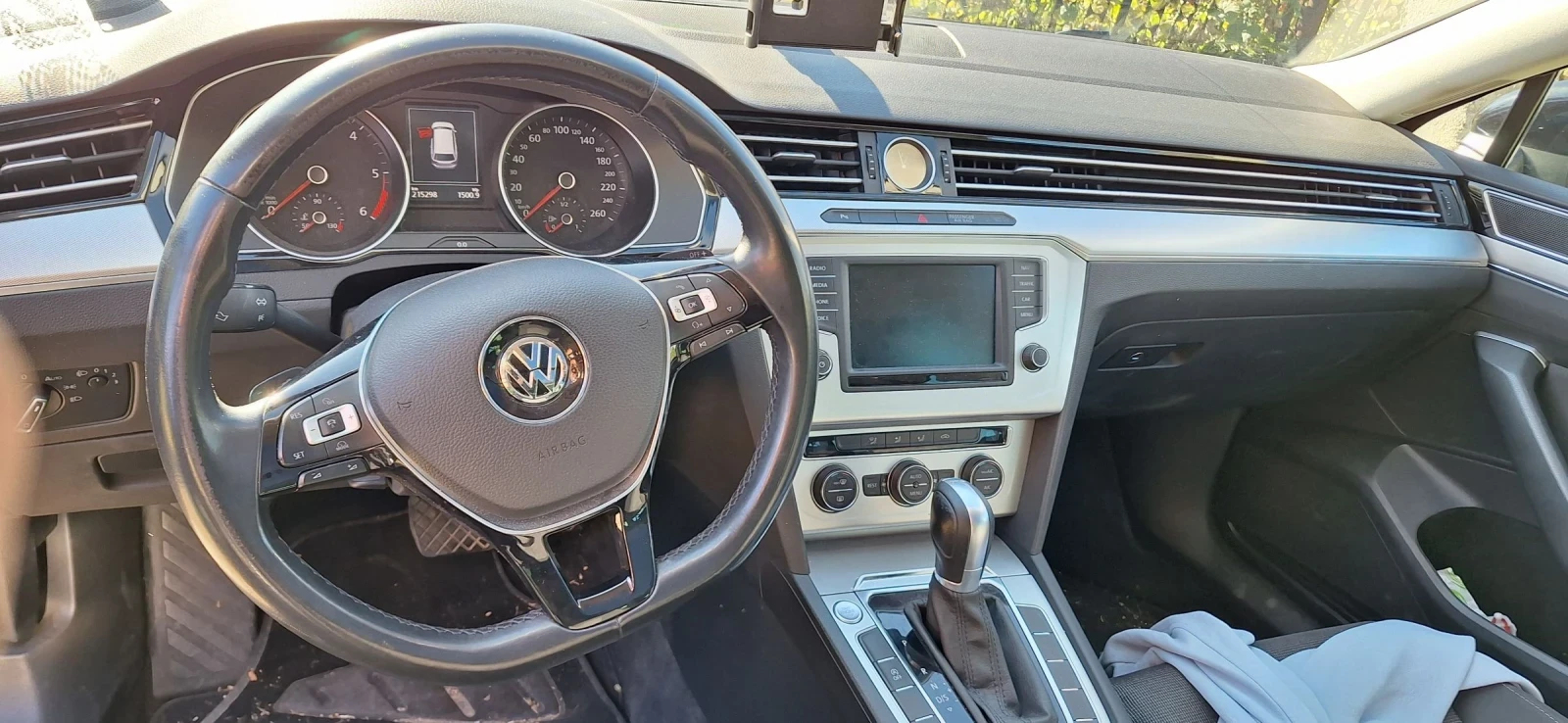 VW Passat 1.6tdi - изображение 10