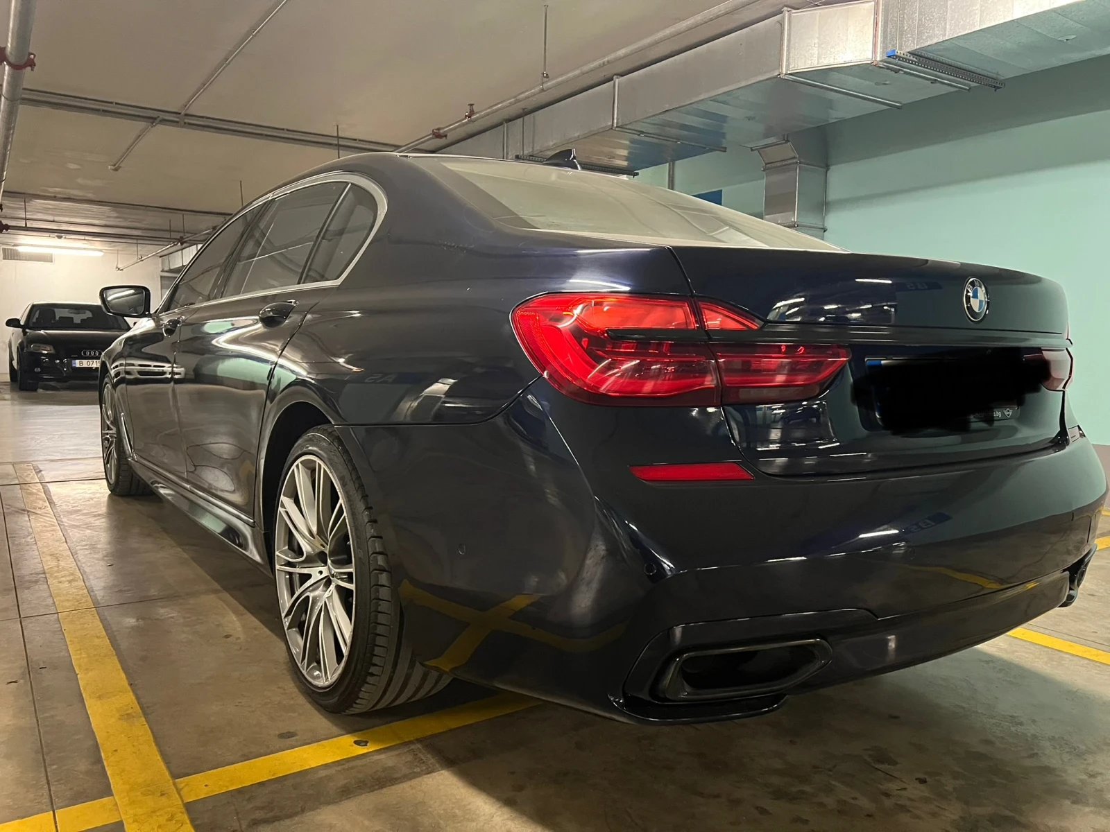 BMW 750 Long M Paket xDrive  - изображение 6
