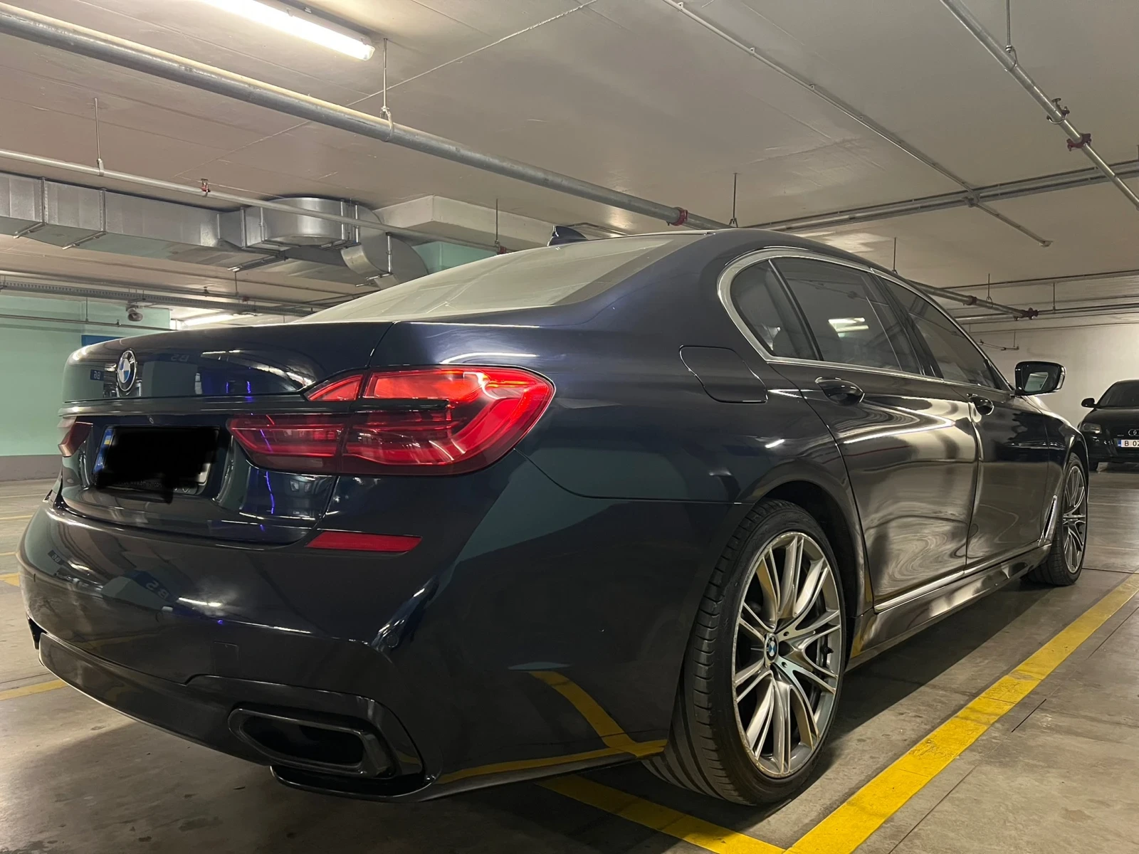 BMW 750 Long M Paket xDrive  - изображение 4