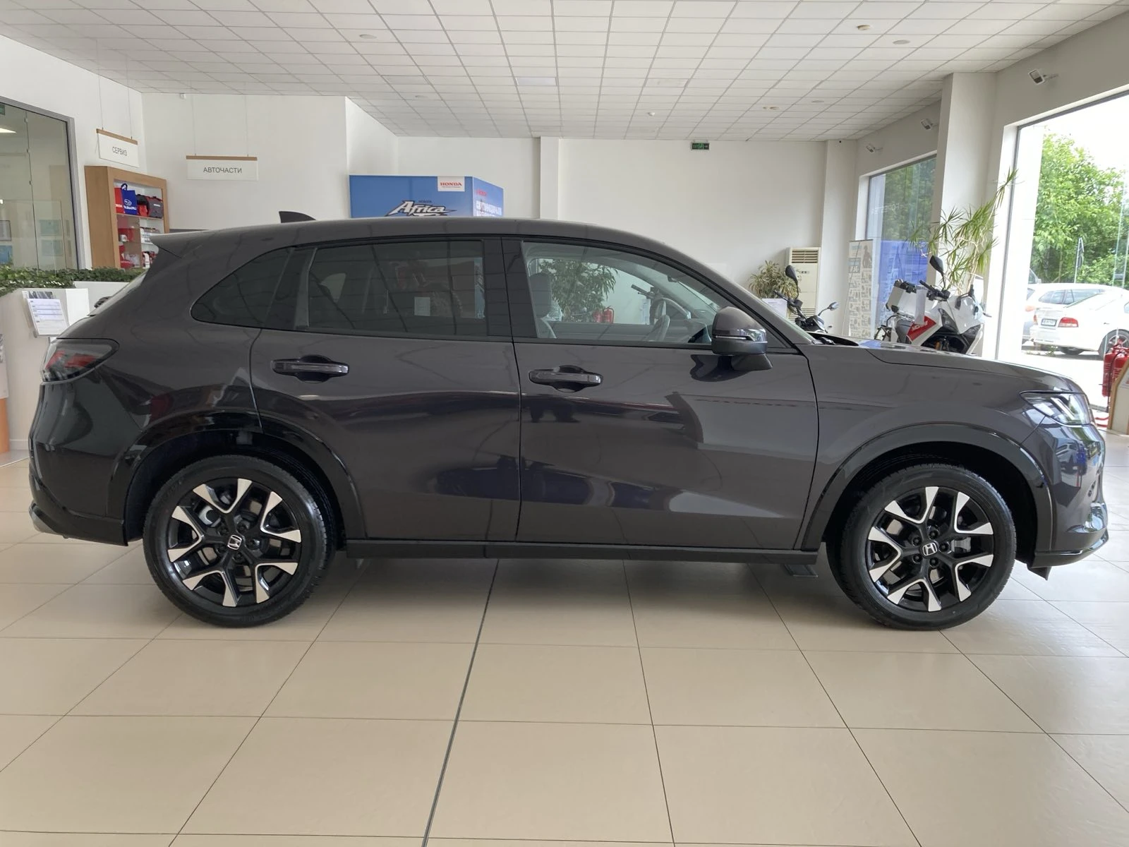 Honda ZR-V 2.0 i-MMD Advance - изображение 6