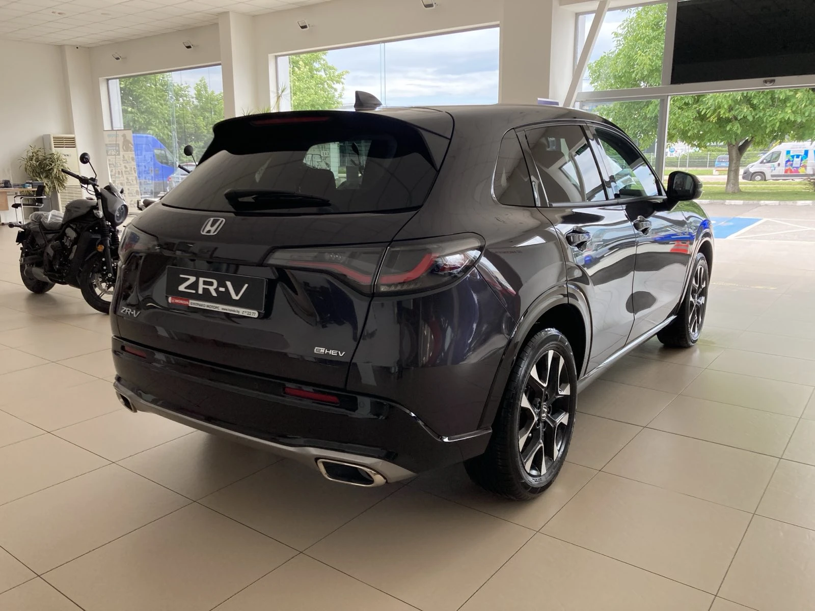 Honda ZR-V 2.0 i-MMD Advance - изображение 7