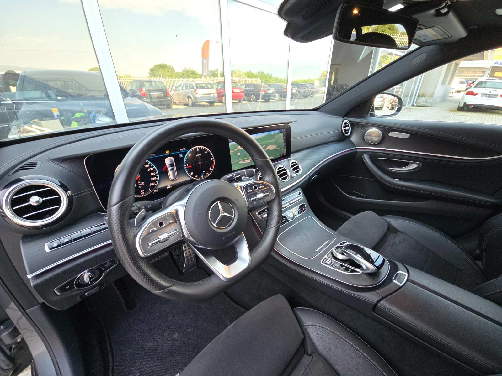 Mercedes-Benz E 220 AMG PAKET !! | Mobile.bg   12