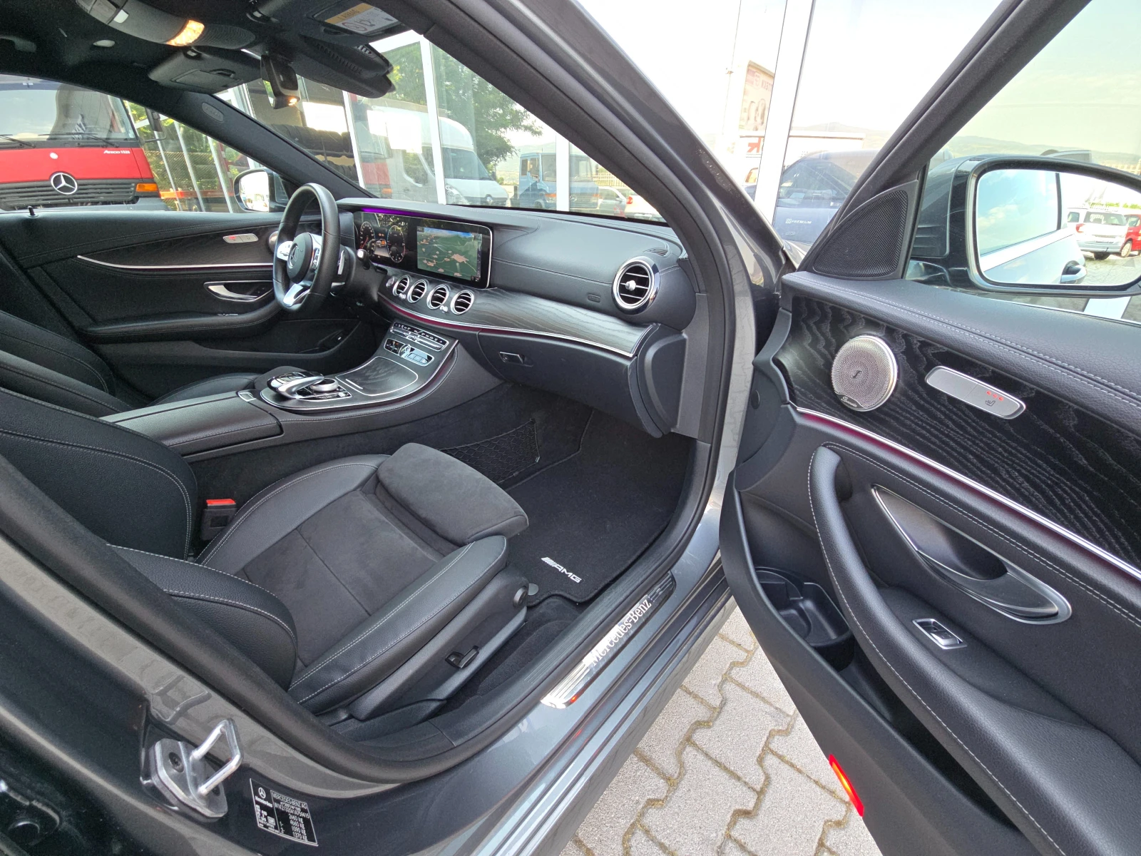 Mercedes-Benz E 220 AMG PAKET !! | Mobile.bg   16