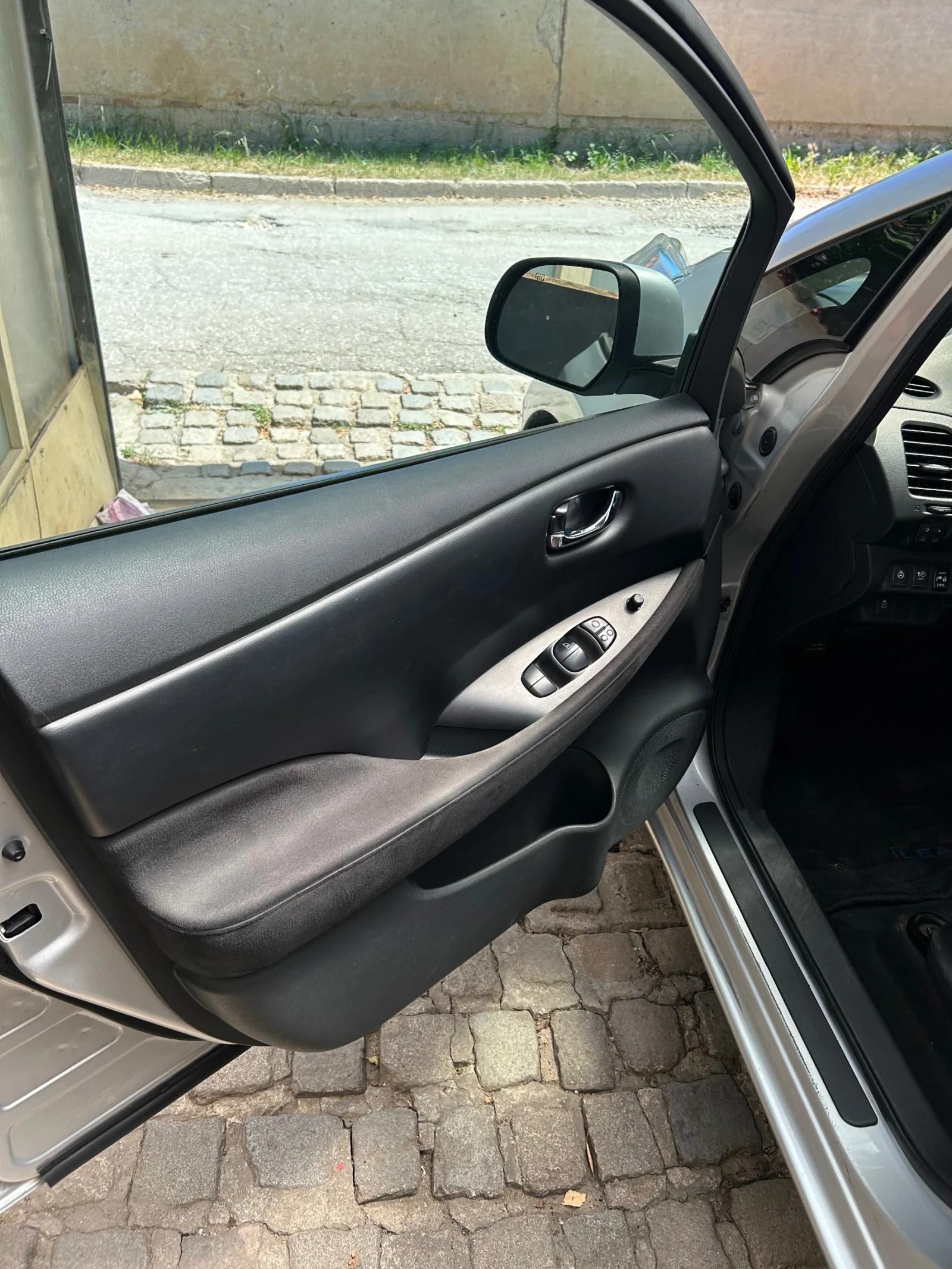 Nissan Leaf  | Mobile.bg � ����������� 12