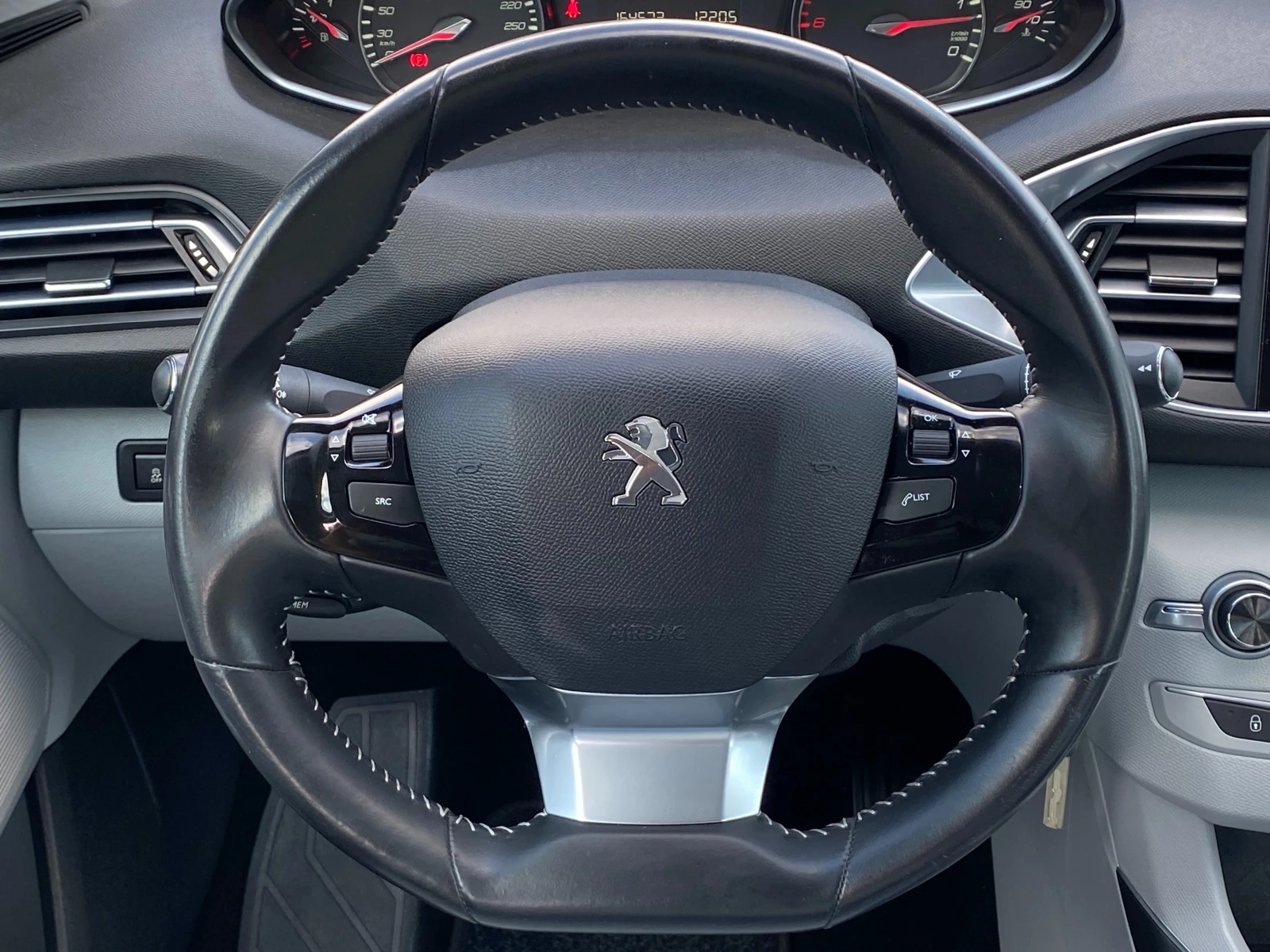 Peugeot 308 1.6HDI-FULL LED-NAVI-EURO6B-AUTOMAT-PDC2015-ALLURE - изображение 9