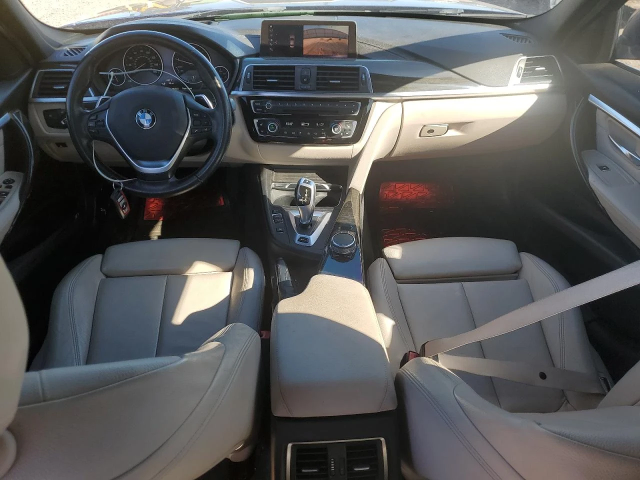 BMW 330 * Възможност за лизинг* Крайна цена до БГ*  - изображение 8