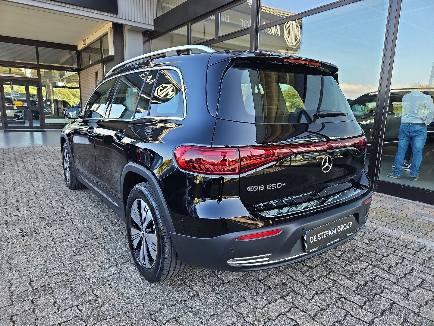 Mercedes-Benz EQB 250+ Progressive New - изображение 3