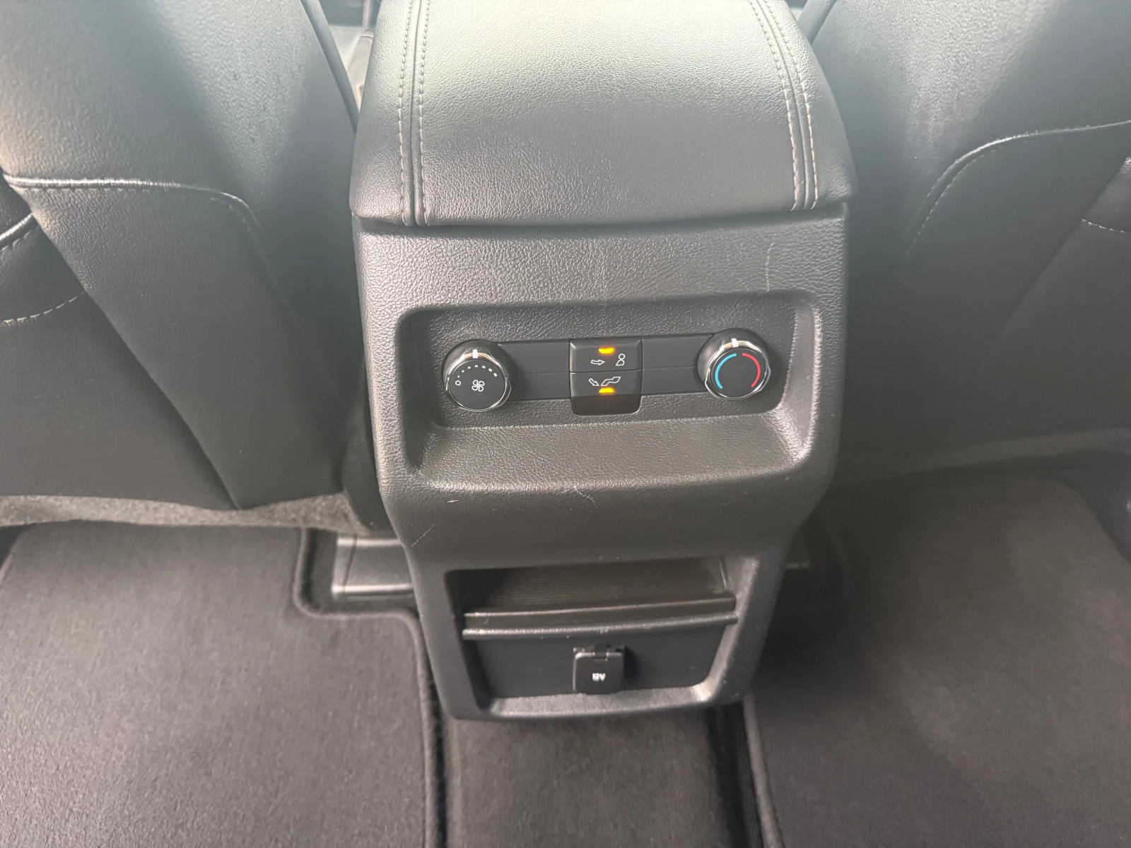 Ford S-Max 2.0tdci ST LINE  7  !!  !!! | Mobile.bg   14