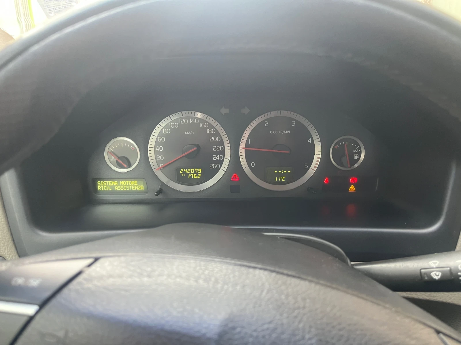 Volvo V70 Facelift  - изображение 4