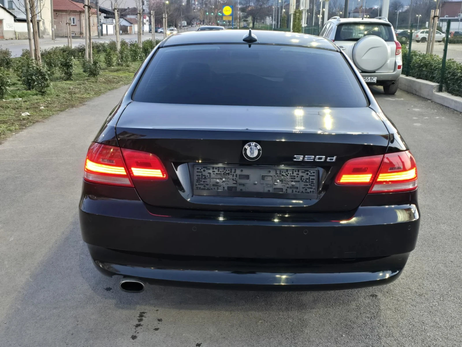 BMW 320 xDrive, снимка 5 - Автомобили и джипове - 53918700
