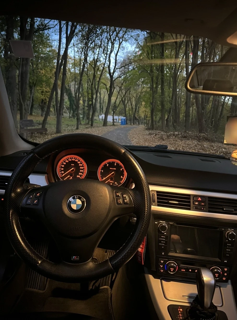 BMW 330 Xdrive, снимка 3 - Автомобили и джипове - 54084773