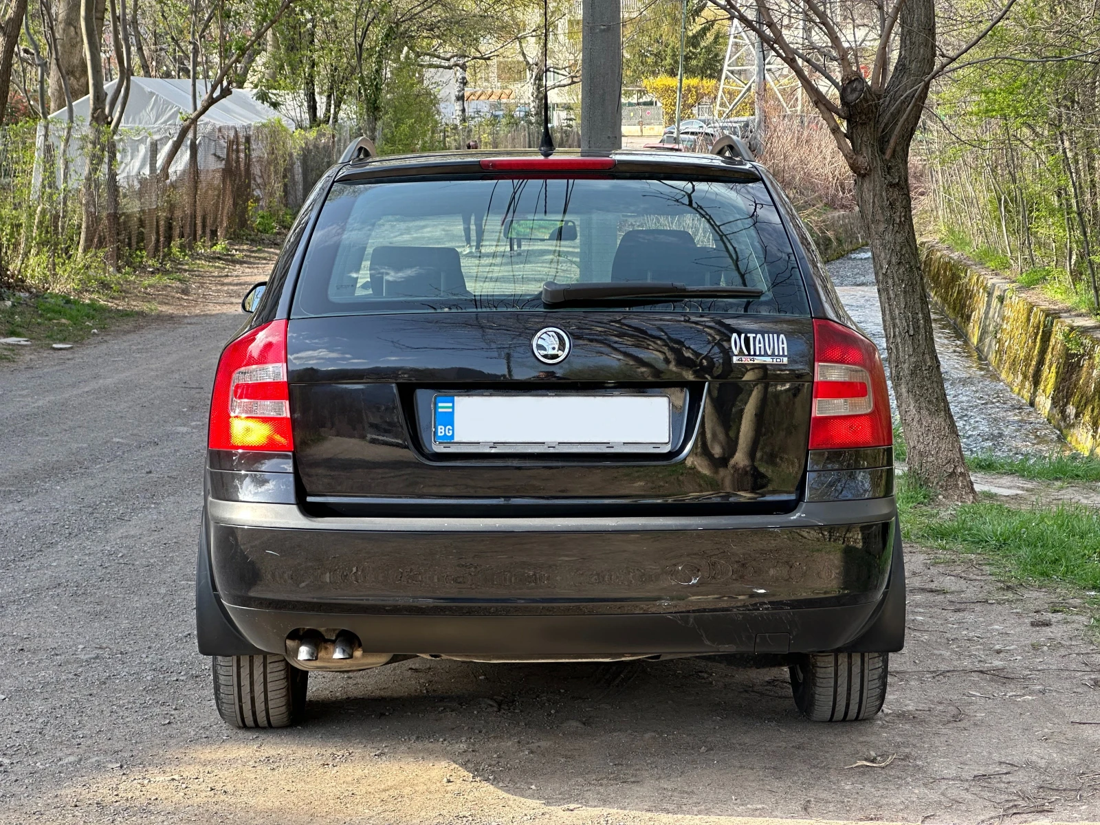 Skoda Octavia 1.9 TDI 4x4, снимка 6 - Автомобили и джипове - 54197022