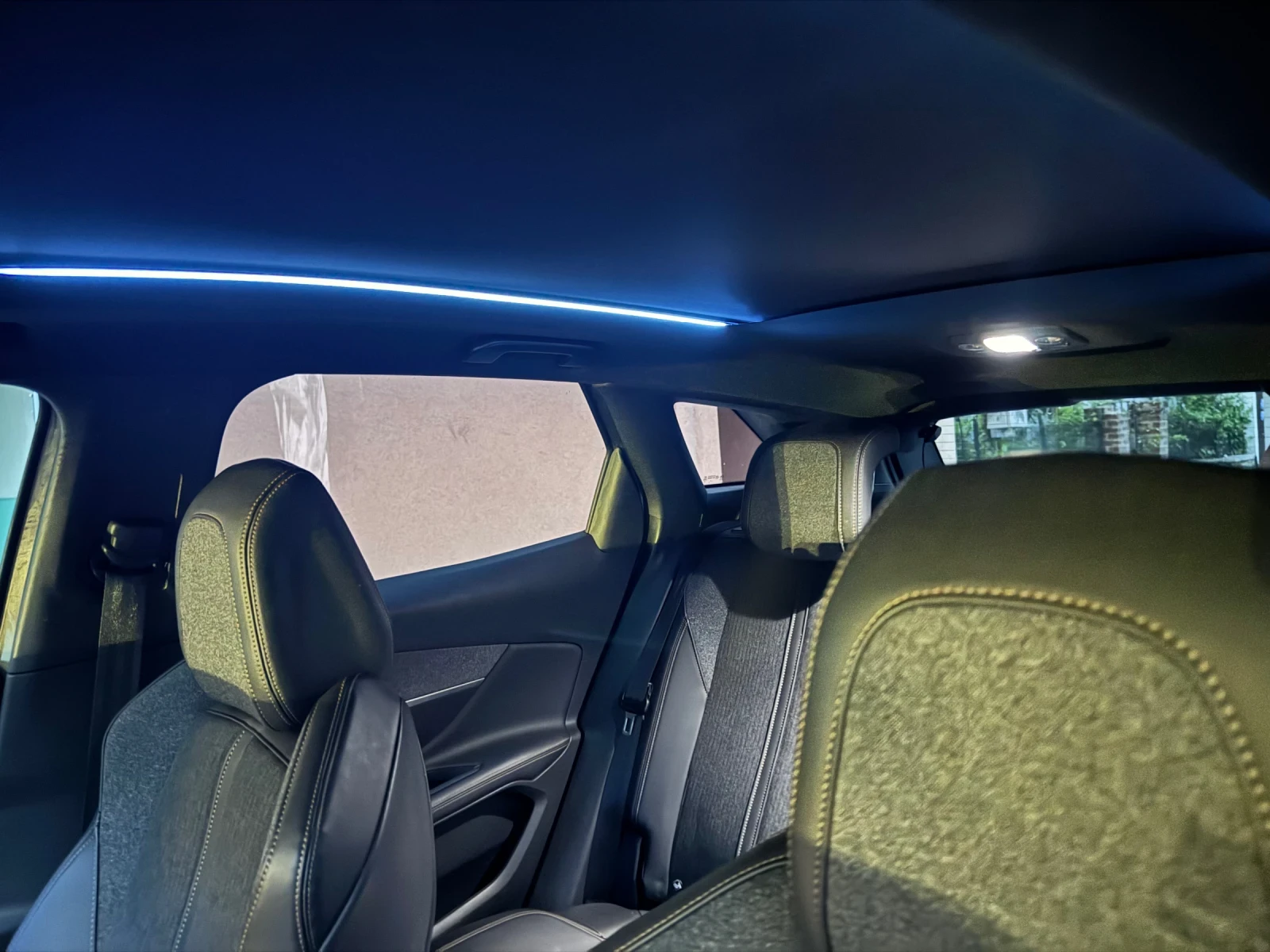 Peugeot 3008 1, 5BLU HDI 8мм верига GT LINE, снимка 6 - Автомобили и джипове - 54335122