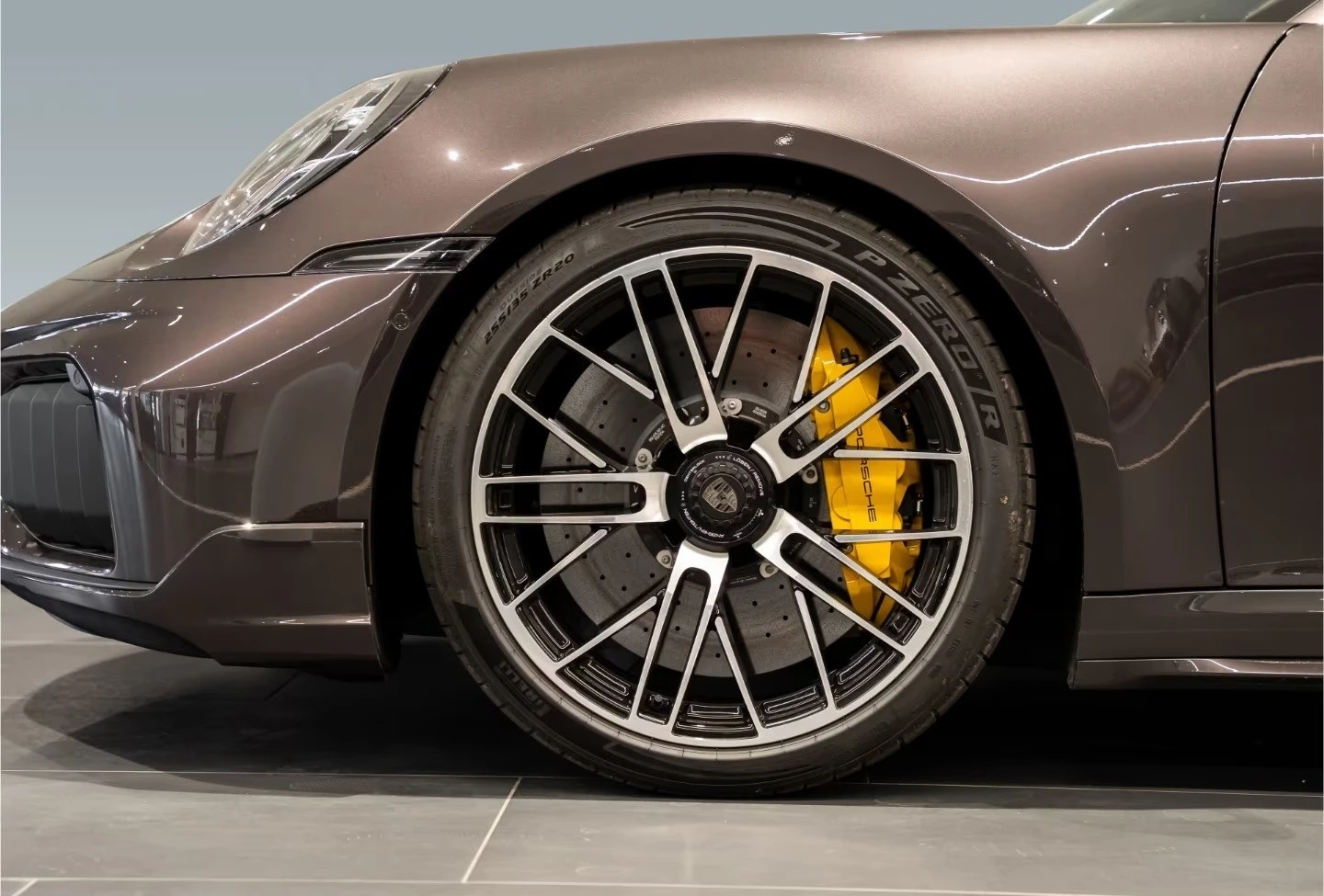 Porsche 911 992.2 TURBO S KERAMIK BURMESTER LIFT-SYSTEM CARBON, снимка 6 - Автомобили и джипове - 54371752