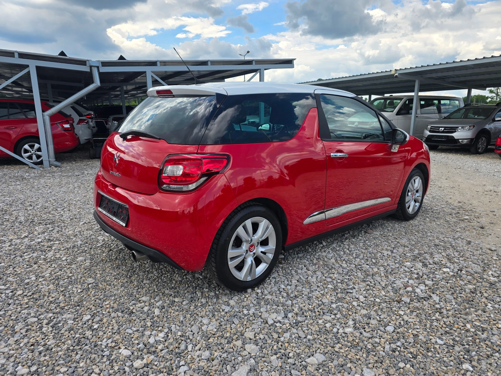 Citroen DS3 1.6 БЕНЗИН РЕАЛНИ КИЛОМЕТРИ, снимка 4 - Автомобили и джипове - 54685683
