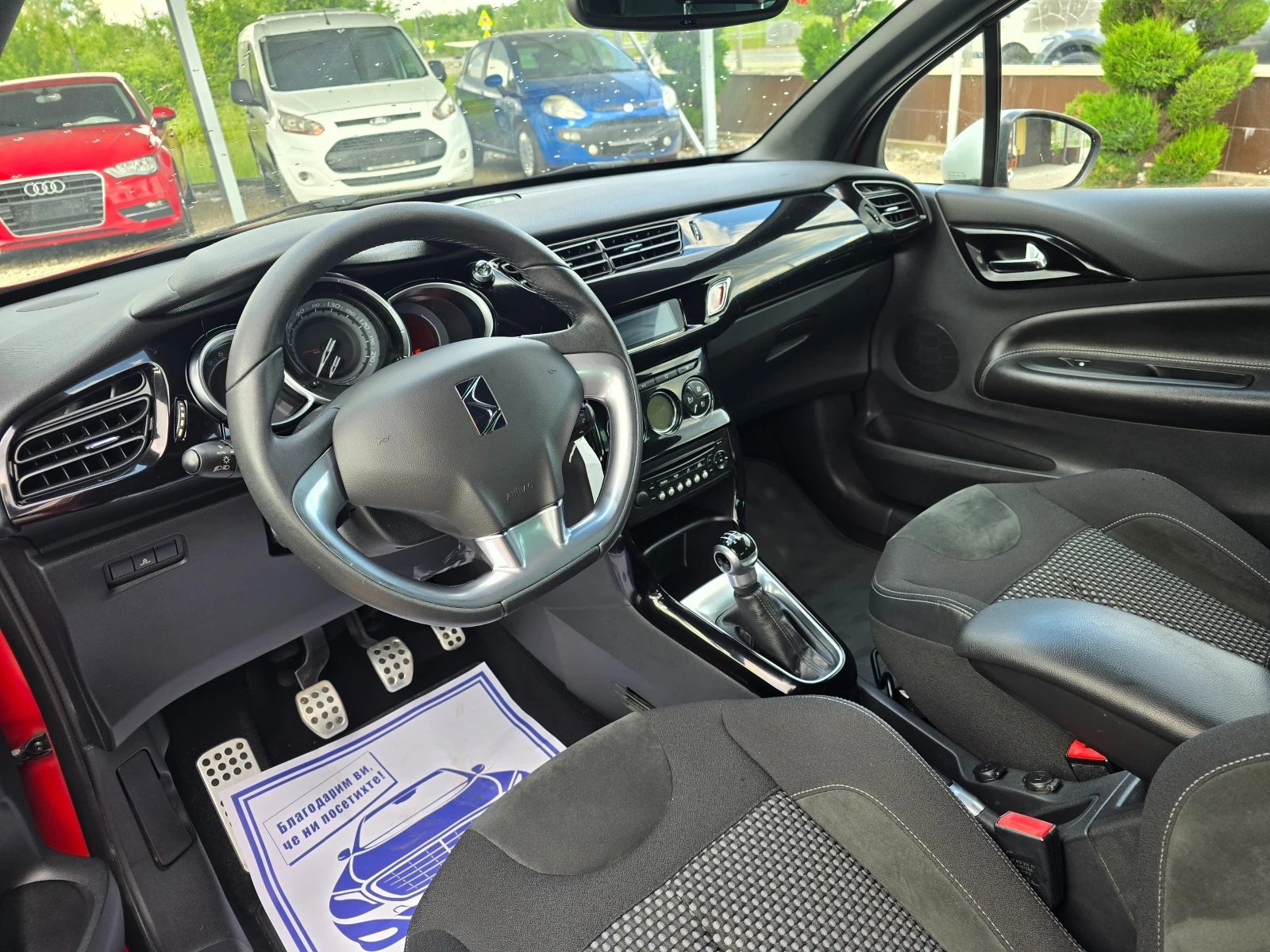 Citroen DS3 1.6 БЕНЗИН РЕАЛНИ КИЛОМЕТРИ, снимка 8 - Автомобили и джипове - 54685683