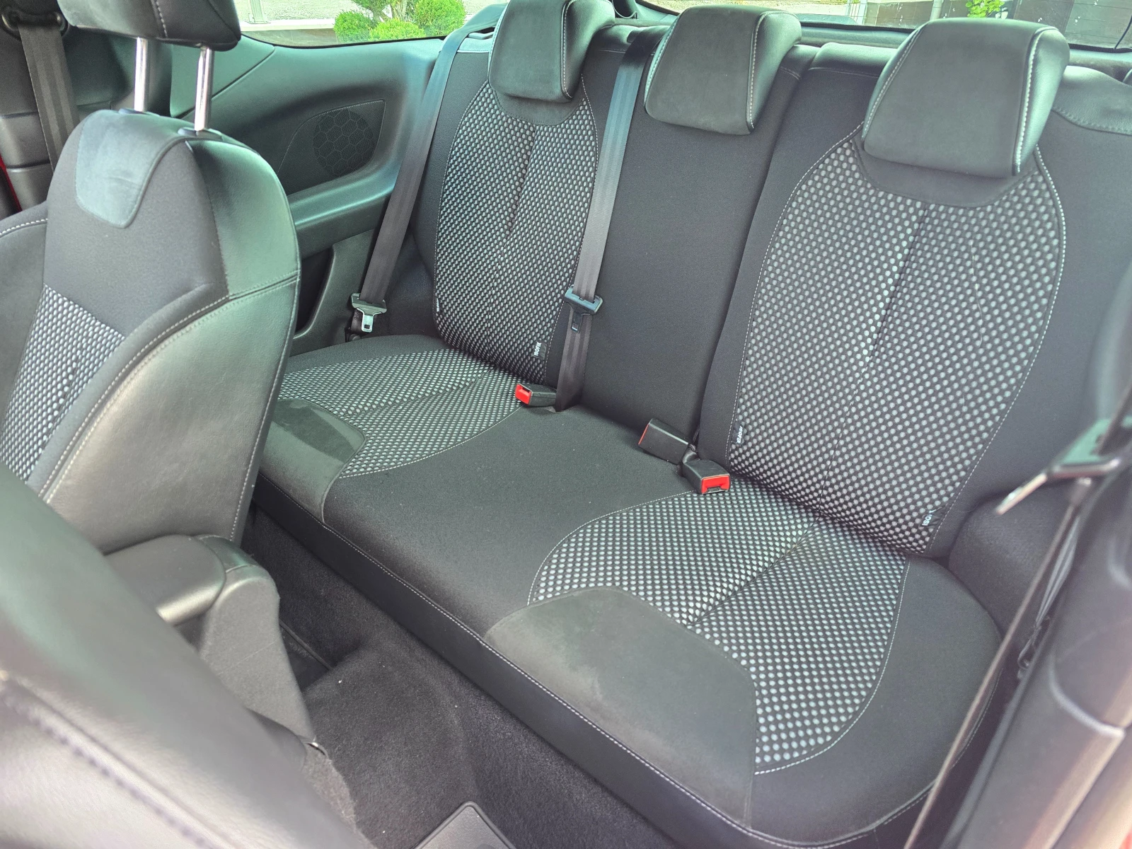 Citroen DS3 1.6 БЕНЗИН РЕАЛНИ КИЛОМЕТРИ, снимка 10 - Автомобили и джипове - 54685683