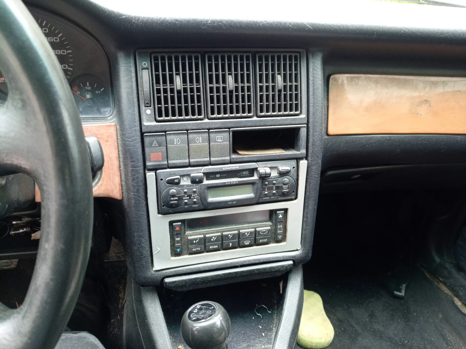 Audi 80, снимка 9 - Автомобили и джипове - 55084387