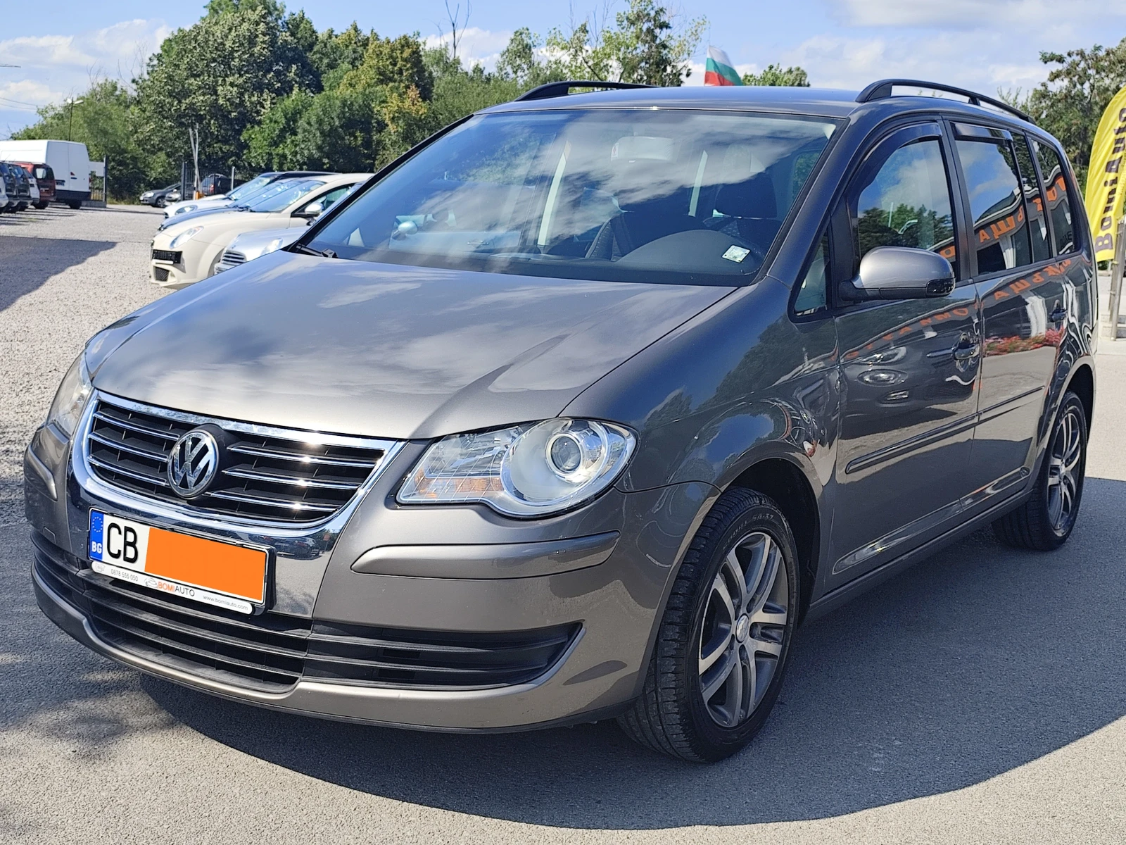 VW Touran 2.0i* ГАЗ* МЕТАН* NAVI* XENON* 