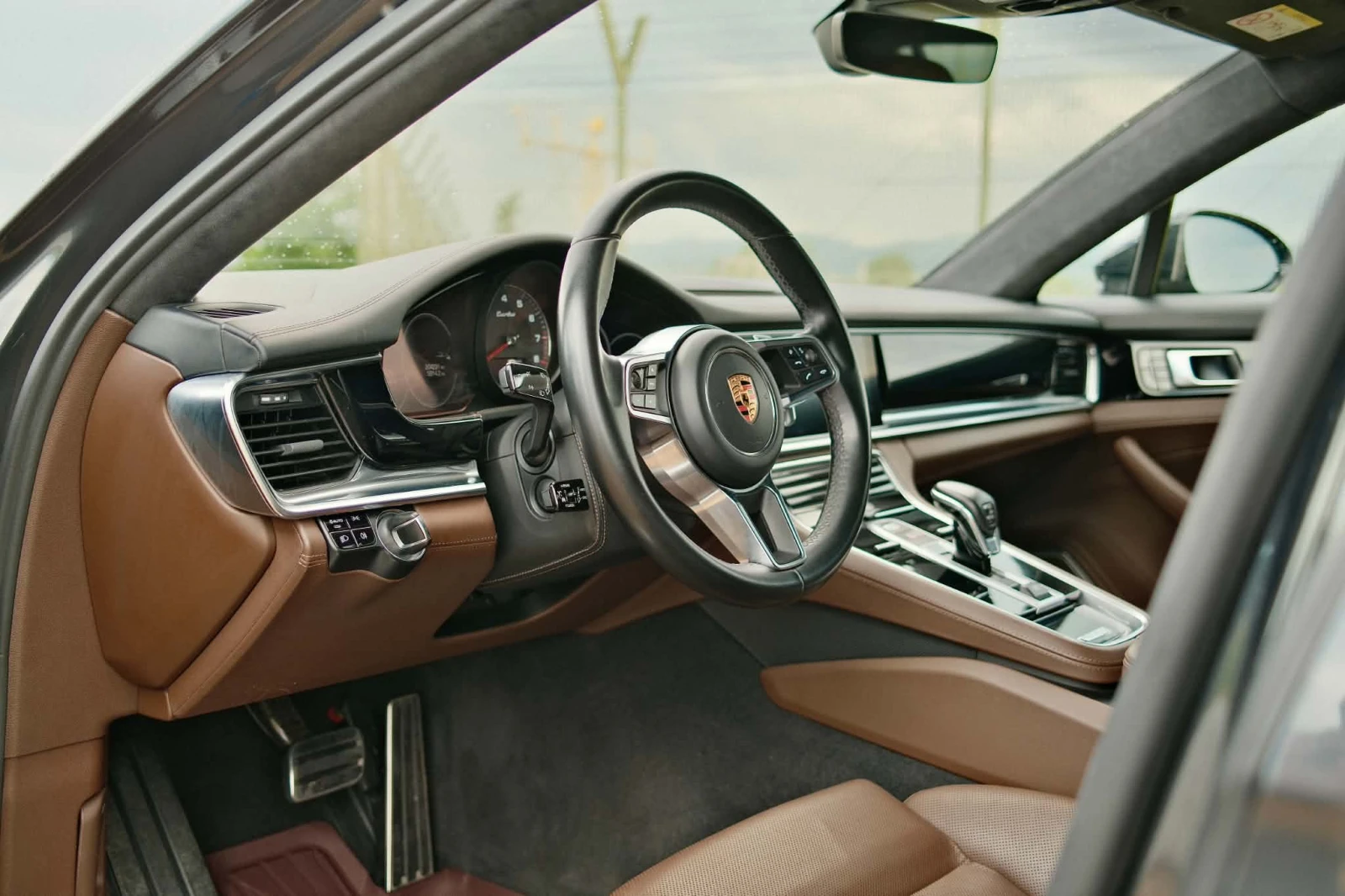 Porsche Panamera Turbo, снимка 16 - Автомобили и джипове - 56285532