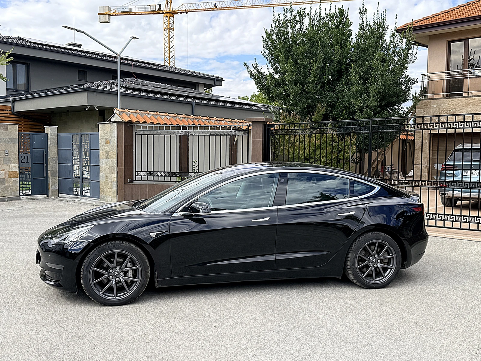 Tesla Model 3 Long Range 4x4 Европейска Гаранция, снимка 4 - Автомобили и джипове - 56565523